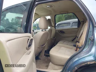 2005 Ford Escape XLT with VIN 1FMYU03165KD74390, listed as a IAAI auction lot 42799963 with 262,762 mi miles and . Bid and sale history available at DreamBid. Image 8.