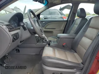 2008 Mercury Sable Premier с VIN 1MEHM42W68G612625, выставлен на аукционе Copart как лот 57071955 с пробегом Не указан миль и Списание • Salvage title. История ставок и продаж доступна на DreamBid. Изображение 7.