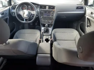 2018 Volkswagen Golf с VIN 3VWE17AU2JM273529, выставлен на аукционе Copart как лот 53710125 с пробегом 109 332 миль миль и Списание • Salvage title. История ставок и продаж доступна на DreamBid. Изображение 8.