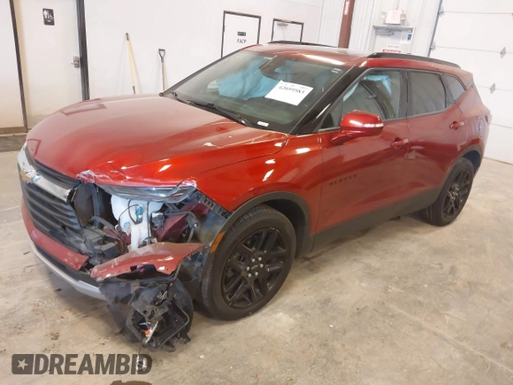 2021 Chevrolet Blazer LT z VIN 3GNKBJRS2MS520283, wystawiony jako IAAI lot #42059583 z przebiegiem 81 284 mil mil oraz . Historia ofert i sprzedaży dostępna na DreamBid. Obrazek 2.