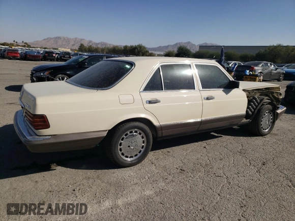 1984 Mercedes-Benz 300 SD z VIN WDBCB20A7EA016286, wystawiony jako Copart lot #76601734 z przebiegiem 110 036 mil mil oraz Szkoda całkowita • Salvage title. Historia ofert i sprzedaży dostępna na DreamBid. Obrazek 3.