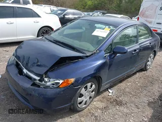 2006 Honda Civic LX z VIN 1HGFA16526L029332, wystawiony jako IAAI lot #41752392 z przebiegiem 123 928 mil mil oraz . Historia ofert i sprzedaży dostępna na DreamBid. Obrazek 2.