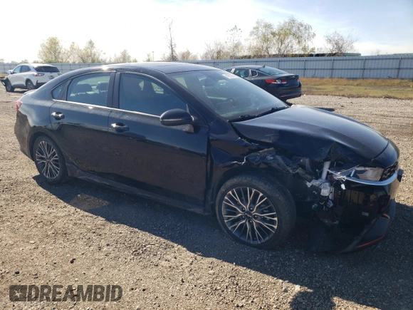 2023 Kia Forte GT-Line with VIN 3KPF54AD1PE670405, listed as a Copart auction lot 41576855 with 25,654 mi miles and Salvage Title. Bid and sale history available at carsss.com. Image 4.