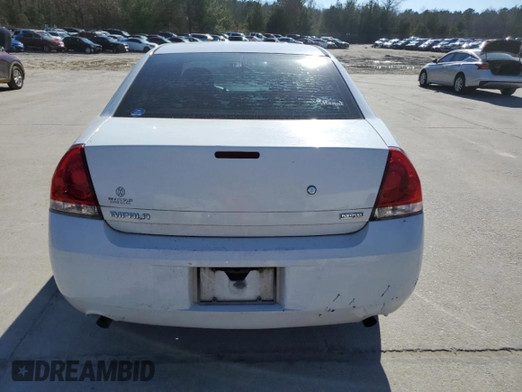 2013 Chevrolet Impala Police z VIN 2G1WD5E39D1124592, wystawiony jako Copart lot #44036955 z przebiegiem Nie podano mil oraz Szkoda całkowita • Salvage title. Historia ofert i sprzedaży dostępna na DreamBid. Obrazek 6.