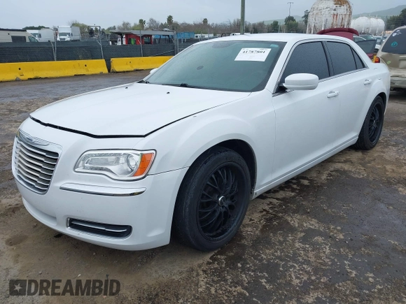2014 Chrysler 300 with VIN 2C3CCAAG2EH235495, listed as a IAAI auction lot 41787801 with 142,354 mi miles and . Bid and sale history available at DreamBid. Image 17.