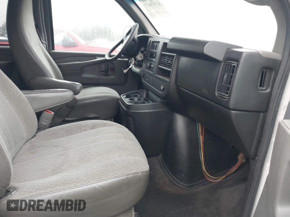 2010 Chevrolet Express Passenger LT with VIN 1GA2G1DG1A1105460, listed as a IAAI auction lot 42183627 with 165,692 mi miles and . Bid and sale history available at DreamBid. Image 5.