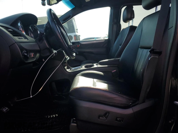 2017 Dodge Grand Caravan GT with VIN 2C4RDGEG0HR848262, listed as a Copart auction lot 53818705 with 344,705 mi miles and Clean Title. Bid and sale history available at DreamBid. Image 7.