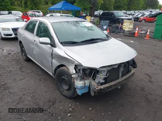 2010 Toyota Corolla z VIN 2T1BU4EE4AC307784, wystawiony jako IAAI lot #42315242 z przebiegiem 51 381 mil mil oraz . Historia ofert i sprzedaży dostępna na DreamBid. Obrazek 6.