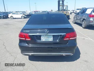 2014 Mercedes-Benz E 350 Sport с VIN WDDHF5KB8EA969632, выставлен на аукционе IAAI как лот 41718172 с пробегом 164 082 миль миль и . История ставок и продаж доступна на DreamBid. Изображение 17.
