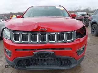 2017 Jeep Compass Latitude with VIN 3C4NJCBB4HT653125, listed as a IAAI auction lot 42006468 with Not provided miles and . Bid and sale history available at DreamBid. Image 6.