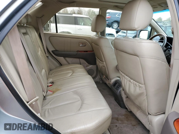 2001 Lexus RX 300 with VIN JTJHF10U810223492, listed as a Copart auction lot 51623115 with 124,459 mi miles and Salvage Title. Bid and sale history available at DreamBid. Image 11.