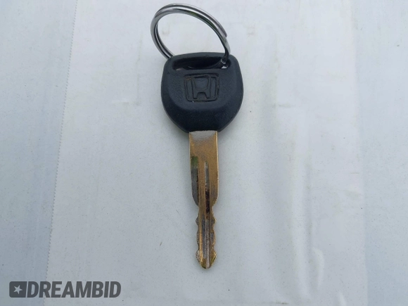 1997 Honda Accord LX z VIN 1HGCD5631VA242492, wystawiony jako IAAI lot #42442502 z przebiegiem 164 482 mil mil oraz . Historia ofert i sprzedaży dostępna na DreamBid. Obrazek 11.
