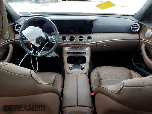 2022 Mercedes-Benz E-Class E 350 with VIN W1KZF8DB9NB070694, listed as a Copart auction lot 88928775 with 0 mi miles and Salvage Title. Bid and sale history available at carsss.com. Image 8.