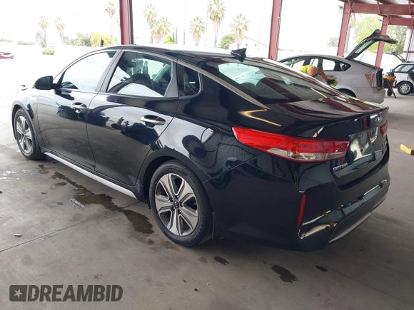 2017 Kia Optima EX with VIN KNAGU4LE5H5016627, listed as a IAAI auction lot 42055983 with 119,573 mi miles and . Bid and sale history available at DreamBid. Image 3.