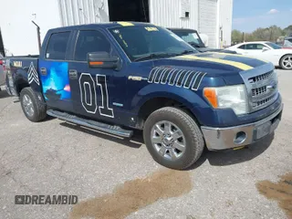 2013 Ford F-150 XL with VIN 1FTFW1CT3DKD94446, listed as a IAAI auction lot 41865548 with 204,567 mi miles. Bid and sale history available at carsss.com. Image 1.