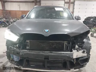 2016 BMW X1 xDrive28i with VIN WBXHT3C3XG5E47536, listed as a IAAI auction lot 41672144 with 97,932 mi miles. Bid and sale history available at carsss.com. Image 6.