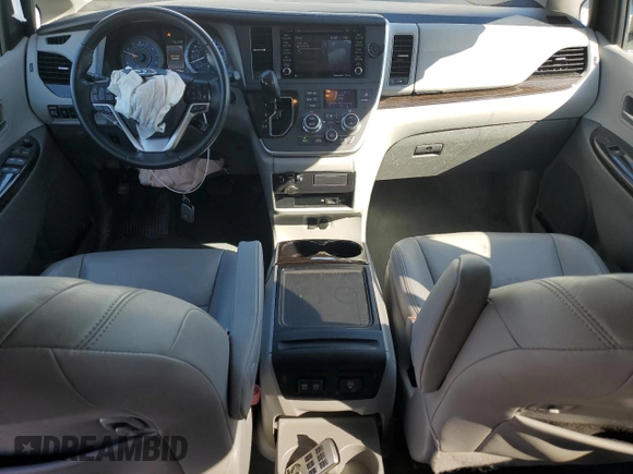2020 Toyota Sienna XLE with VIN 5TDDZ3DC8LS244302, listed as a Copart auction lot 47581475 with 72,956 mi miles and Non Repairable. Bid and sale history available at carsss.com. Image 8.
