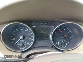 2008 Mercedes-Benz R 3.5L with VIN 4JGCB65E28A084418, listed as a Copart auction lot 63391385 with 120,038 mi miles and Salvage title. Bid and sale history available at DreamBid. Image 9.