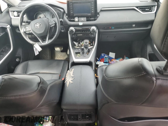 2021 Toyota RAV4 XLE Premium with VIN 2T3C1RFV9MW162776, listed as a Copart auction lot 55336675 with 79,060 mi miles and Salvage title. Bid and sale history available at DreamBid. Image 8.