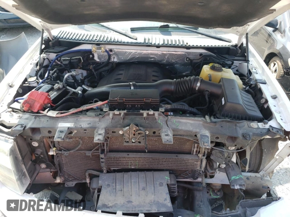 2016 Ford Expedition XL z VIN 1FMJU1GT2GEF43907, wystawiony jako Copart lot #66345444 z przebiegiem 63 701 mil mil oraz Szkoda całkowita • Salvage title. Historia ofert i sprzedaży dostępna na DreamBid. Obrazek 12.