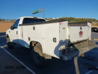 2003 Ford F-350 XL with VIN 1FTSF31L43EB31943, listed as a IAAI auction lot 41335334 with Not Provided miles and . Bid and sale history available at DreamBid. Image 3.
