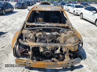 2005 Dodge Magnum z VIN 2D4FV48T05H185562, wystawiony jako Copart lot #56011775 z przebiegiem Nie podano mil oraz Nie do naprawy. Historia ofert i sprzedaży dostępna na DreamBid. Obrazek 5.