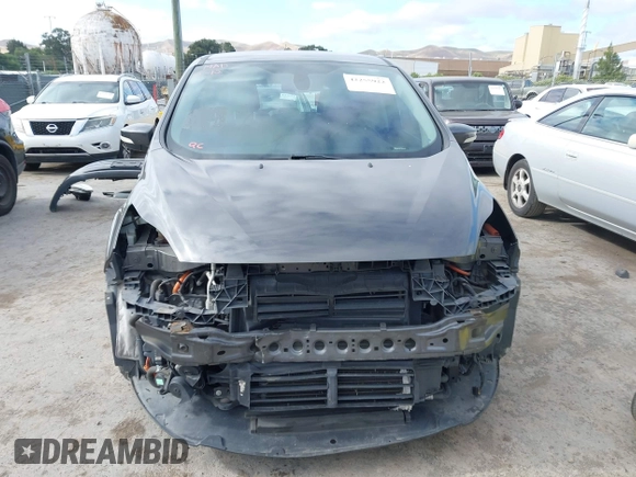 2016 Ford C-Max SEL z VIN 1FADP5CU4GL101968, wystawiony jako IAAI lot #42255922 z przebiegiem 165 358 mil mil oraz . Historia ofert i sprzedaży dostępna na DreamBid. Obrazek 6.