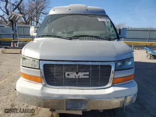 2005 GMC Savana Cargo Van YF7 Upfitter with VIN 1GDFH15T451216491, listed as a Copart auction lot 85800294 with 128,042 mi miles and Clean Title. Bid and sale history available at carsss.com. Image 5.