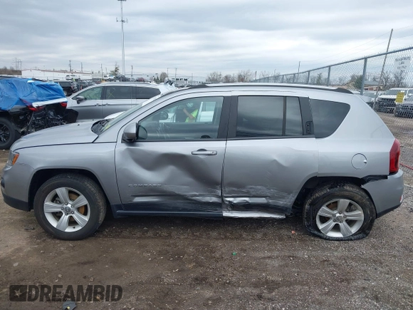 2017 Jeep Compass High Altitude with VIN 1C4NJDEB1HD204718, listed as a IAAI auction lot 41830922 with 101,164 mi miles and . Bid and sale history available at carsss.com. Image 14.