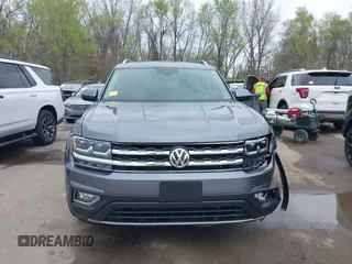 2018 Volkswagen Atlas SEL Premium with VIN 1V2NR2CA2JC592186, listed as a IAAI auction lot 41923620 with 108,162 mi miles and . Bid and sale history available at DreamBid. Image 12.
