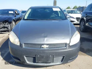 2008 Chevrolet Impala LT with VIN 2G1WT55N181309827, listed as a IAAI auction lot 42201993 with 209,759 mi miles and . Bid and sale history available at DreamBid. Image 12.