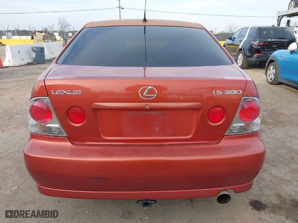 2001 Lexus IS 300 with VIN JTHBD182110022808, listed as a IAAI auction lot 41390261 with 252,585 mi miles. Bid and sale history available at carsss.com. Image 16.