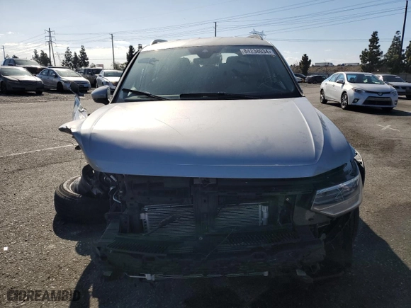 2024 Volkswagen Tiguan S with VIN 3VVRB7AX7RM035930, listed as a Copart auction lot 84238034 with 5,389 mi miles and Salvage Title. Bid and sale history available at carsss.com. Image 5.