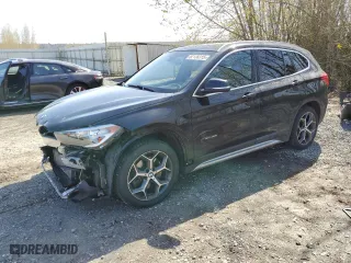 2018 BMW X1 xDrive28i with VIN WBXHT3C3XJ5K27379, listed as a Copart auction lot 52136315 with NaN miles and Clean Title. Bid and sale history available at carsss.com. Image 1.