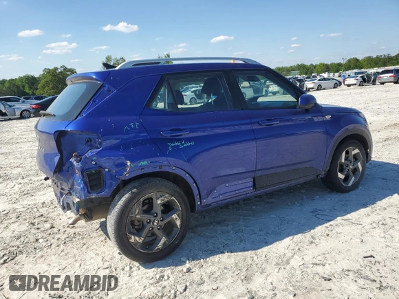 2022 Hyundai Venue SEL with VIN KMHRC8A30NU201933, listed as a Copart auction lot 52323305 with 43,752 mi miles and Salvage title. Bid and sale history available at DreamBid. Image 3.