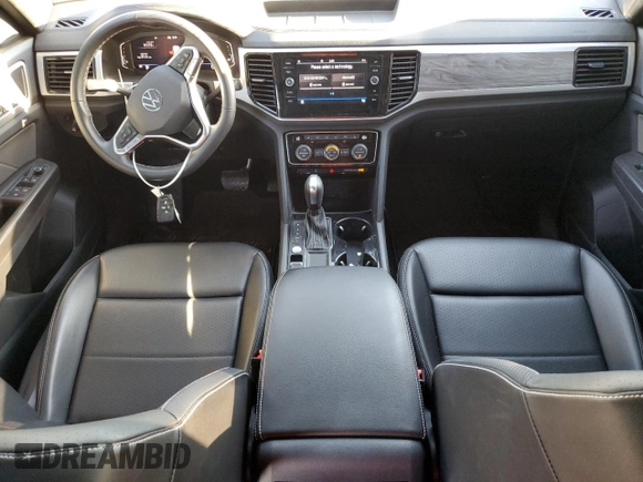 2022 Volkswagen Atlas SE with VIN 1V2JC2CA5NC219567, listed as a Copart auction lot 74005214 with 38,539 mi miles and Salvage title. Bid and sale history available at DreamBid. Image 8.