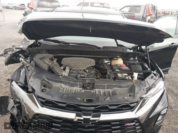 2020 Chevrolet Blazer RS z VIN 3GNKBERS4LS647266, wystawiony jako IAAI lot #41830369 z przebiegiem 79 098 mil mil oraz . Historia ofert i sprzedaży dostępna na DreamBid. Obrazek 10.