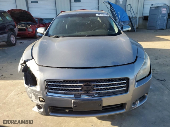 2009 Nissan Maxima 3.5 S with VIN 1N4AA51E09C802638, listed as a Copart auction lot 47180085 with 148,262 mi miles and Salvage Title. Bid and sale history available at carsss.com. Image 5.
