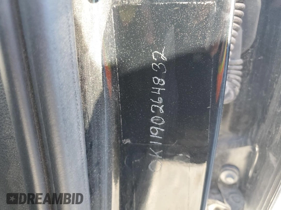 2020 GMC Sierra 1500 with VIN 0K1190264832, listed as a Copart auction lot 70651164 with 108,050 mi miles and Clean Title. Bid and sale history available at DreamBid. Image 12.