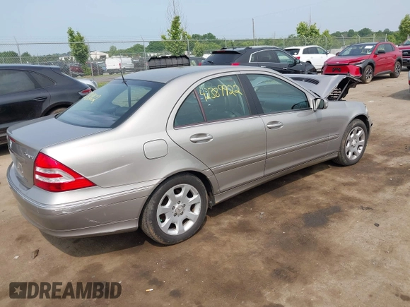 2006 Mercedes-Benz C 280 Luxury с VIN WDBRF92H66F782113, выставлен на аукционе IAAI как лот 42389922 с пробегом 112 367 миль миль и . История ставок и продаж доступна на DreamBid. Изображение 4.