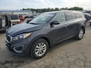 2017 Kia Sorento LX z VIN 5XYPGDA33HG333664, wystawiony jako Copart lot #59619905 z przebiegiem 76 439 mil mil oraz Szkoda całkowita • Salvage title. Historia ofert i sprzedaży dostępna na DreamBid. Obrazek 1.