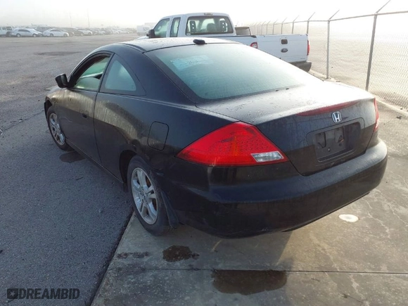2007 Honda Accord Cpe EX-L with VIN 1HGCM72607A018208, listed as a IAAI auction lot 41797291 with 200,318 mi miles. Bid and sale history available at carsss.com. Image 3.