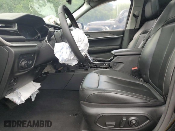 2023 Jeep Grand Cherokee с VIN 1C4RJYB61PC649593, выставлен на аукционе Copart как лот 65001865 с пробегом Не указан миль и На запчасти • Non repairable. История ставок и продаж доступна на DreamBid. Изображение 7.