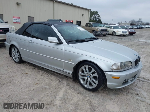 2001 BMW 3 Series 330Ci with VIN WBABS53451JU86036, listed as a IAAI auction lot 41427182 with 182,646 mi miles. Bid and sale history available at carsss.com. Image 1.