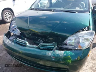 2001 Toyota Prius with VIN JT2BK12U910023022, listed as a IAAI auction lot 41807343 with 102,845 mi miles. Bid and sale history available at carsss.com. Image 6.
