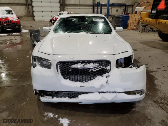 2018 Chrysler 300 with VIN 2C3CCAGG5JH171034, listed as a Copart auction lot 42757805 with 132,754 mi miles and Salvage Title. Bid and sale history available at carsss.com. Image 5.