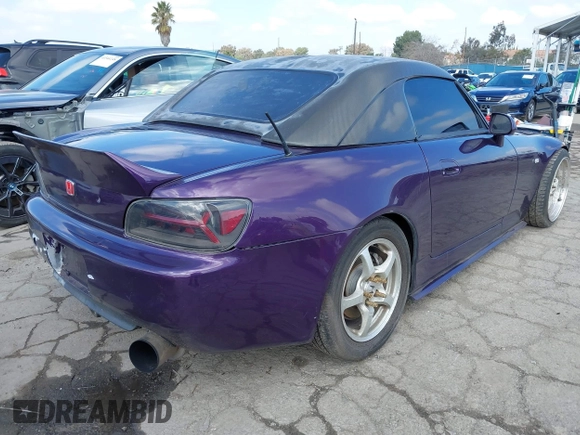 2001 Honda S2000 z VIN JHMAP11411T003513, wystawiony jako IAAI lot #41550216 z przebiegiem 155 595 mil mil oraz . Historia ofert i sprzedaży dostępna na DreamBid. Obrazek 4.