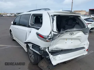 2019 Toyota Sienna SE with VIN 5TDXZ3DC0KS990321, listed as a IAAI auction lot 42281891 with 63,029 mi miles and . Bid and sale history available at DreamBid. Image 6.