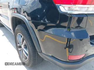 2017 Jeep Grand Cherokee Limited with VIN 1C4RJEBG8HC633898, listed as a IAAI auction lot 42361986 with 175,858 mi miles and . Bid and sale history available at DreamBid. Image 18.