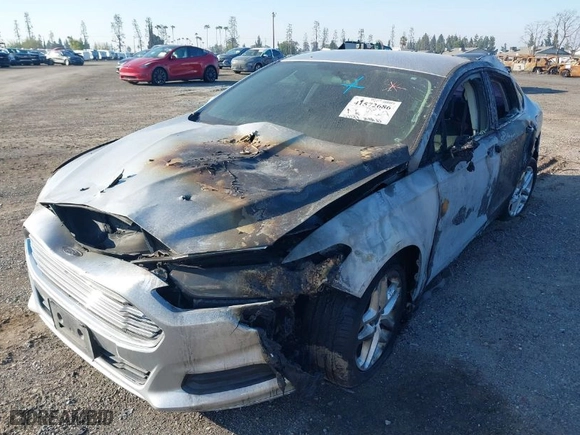 2016 Ford Fusion SE with VIN 1FA6P0H71G5105978, listed as a IAAI auction lot 41572686 with 163,323 mi miles. Bid and sale history available at carsss.com. Image 2.